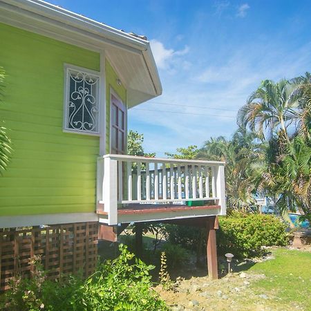 Sand Dollar Bungalow Sandy Bay Exterior foto